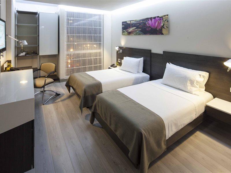 Inntu Hotel Medellín Exteriör bild